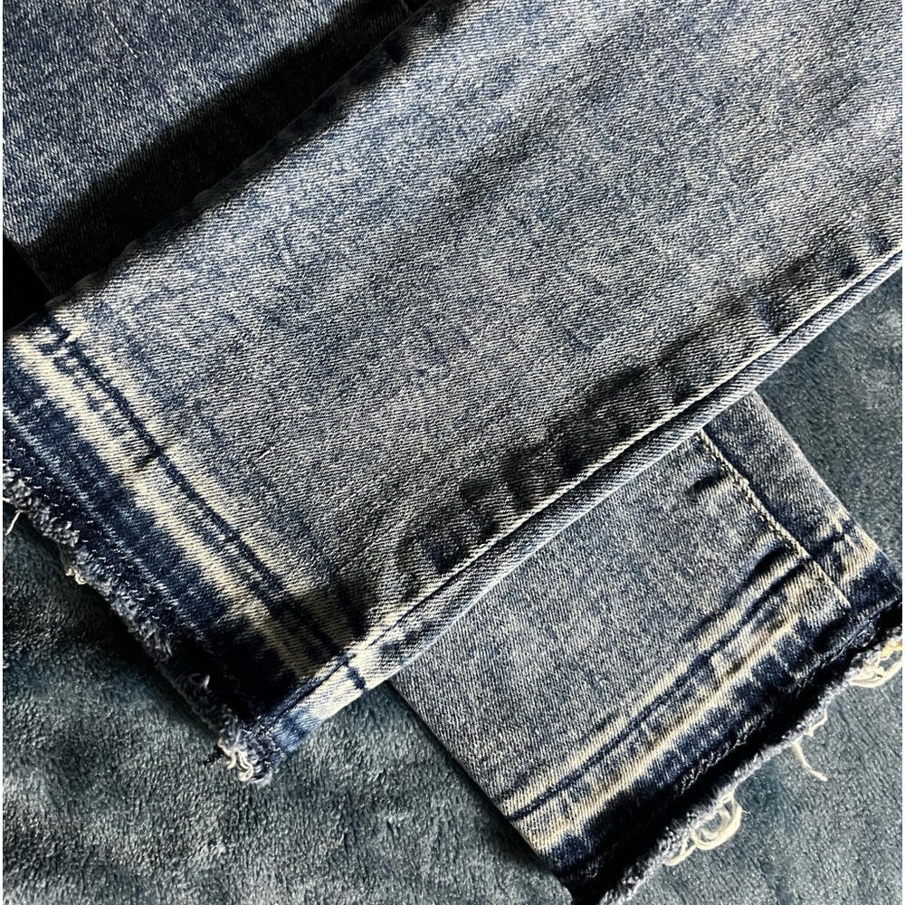 Gap Kids- Medium wash with light blue highlights